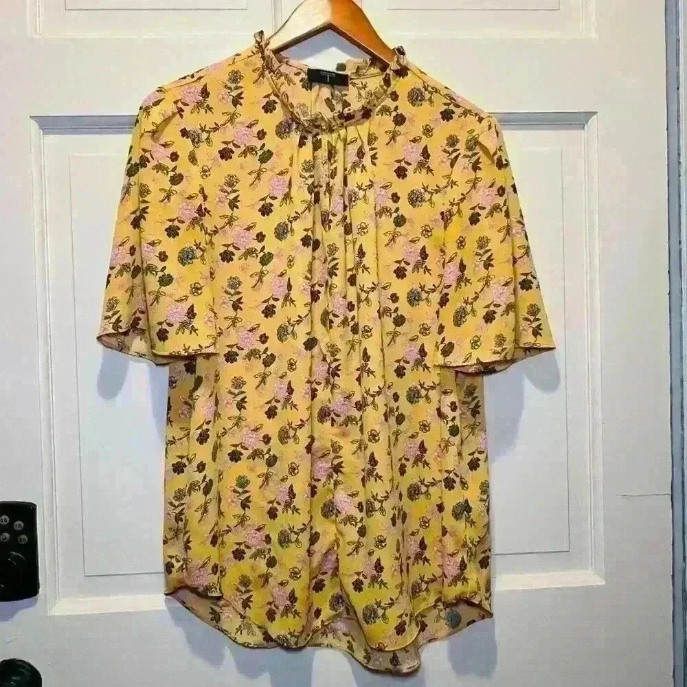 T Tahari Floral High Neck Blouse With Ruffle Accents On Collar Short Sleeve